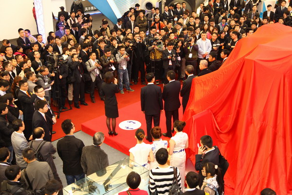 ������ҫ����չ ����յ��߽�ֱ����Ƶʱ��