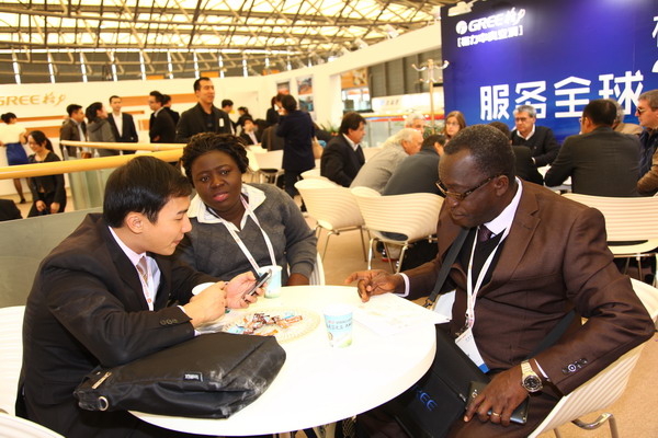 �������������ů��ˮһ�����ҫ����չ